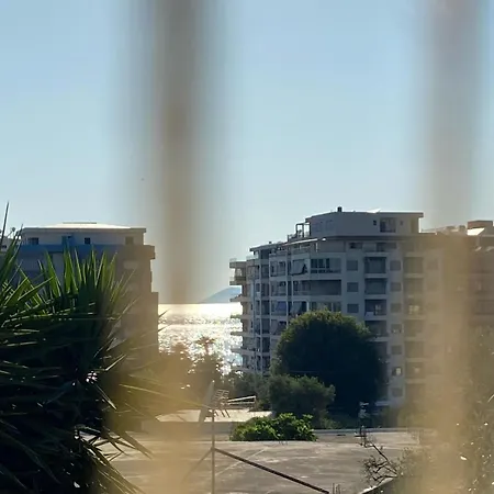 Valet E Pushimit 펜션 Vlorë