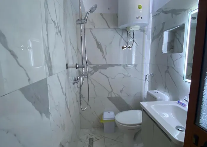 Valet E Pushimit * Vlorë